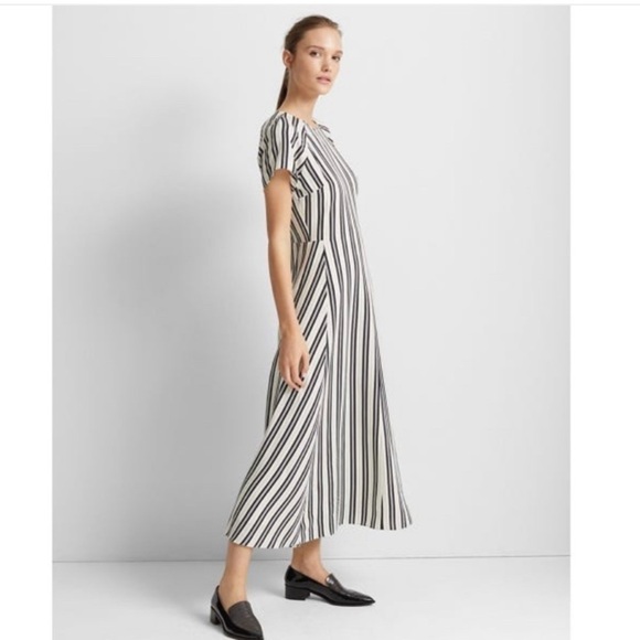 𝅺BNWT Club Monaco Striped Midi dress - Picture 3 of 10